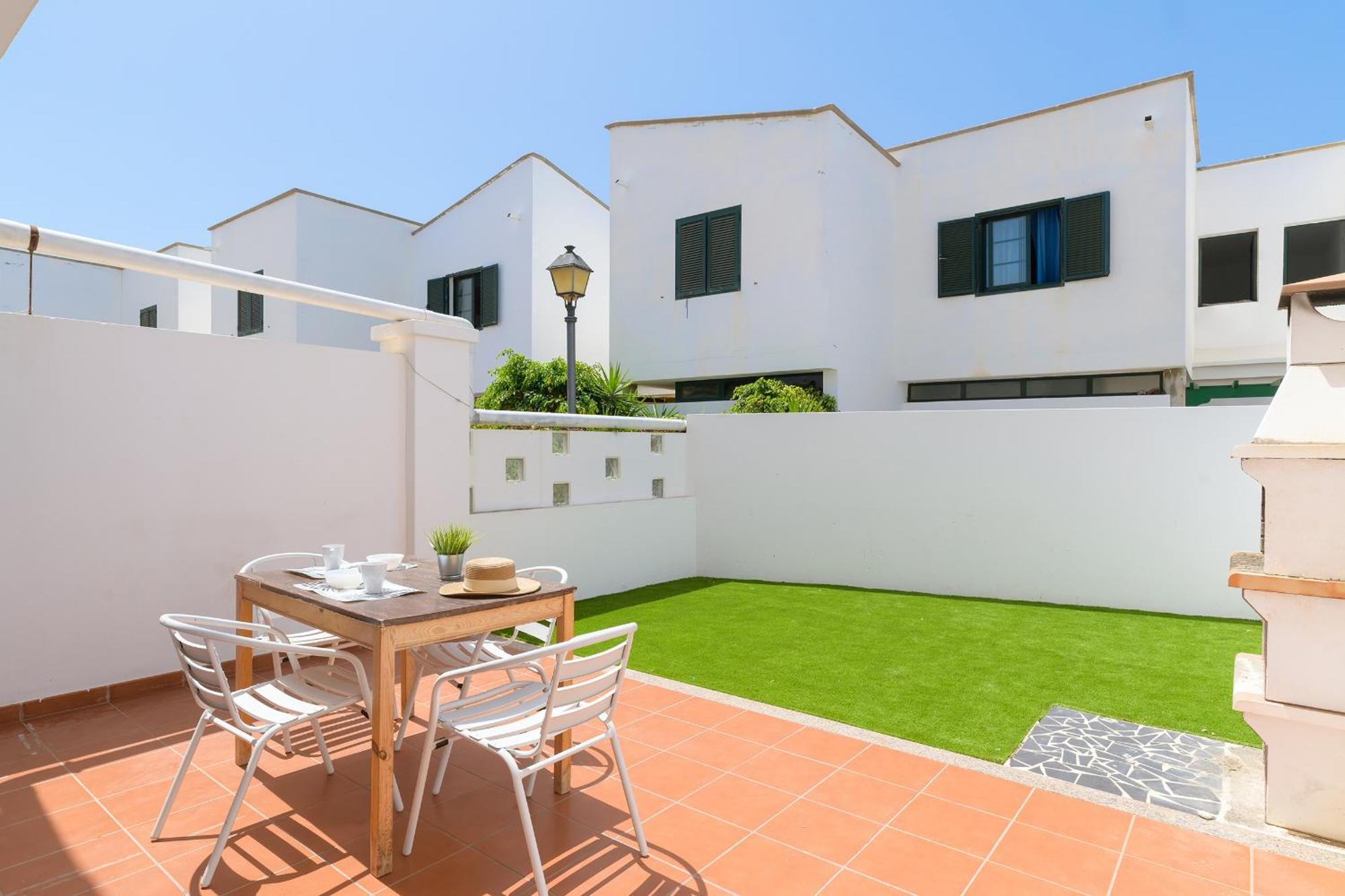 Villa Montserrat De Playa Blanca エクステリア 写真
